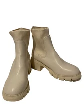 ZBY Beige Faux Leather Chunky Pull On Ankle Chelsea Boots Women's Size 7.5 New