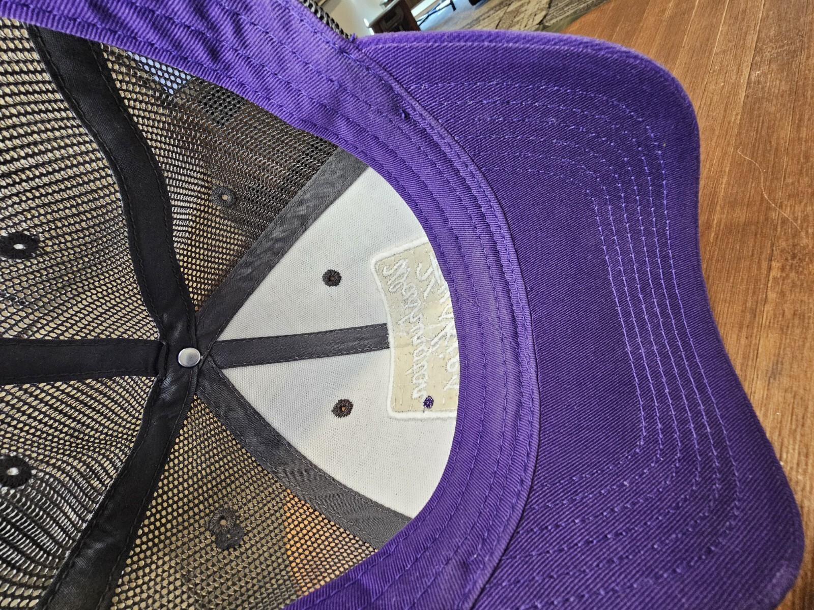 Washington Huskies Patch Hat Cap Snapback Trucker… - image 4