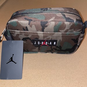 jordan dopp kit
