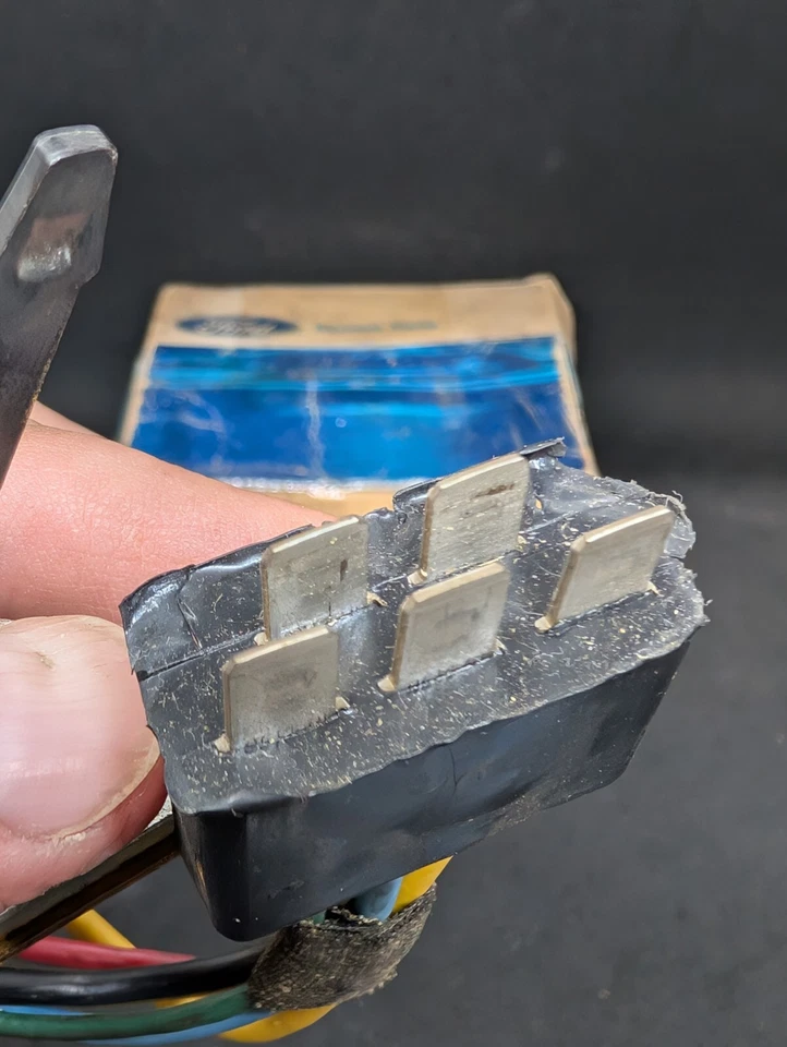 NOS 1968 1969 MERCURY COMET MONTEGO CYCLONE A/C HEATER FAN BLOWER SWITCH - Image 4 of 4