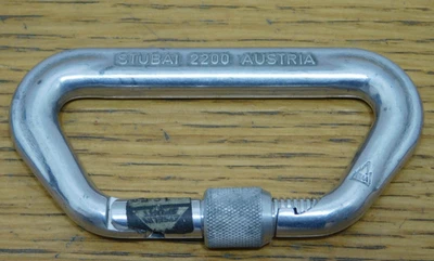 STUBAI 2200 AUSTRIA mousqueton ALUMINIUM escalade ALPINISME autriche CARABINER - Photo 1/4