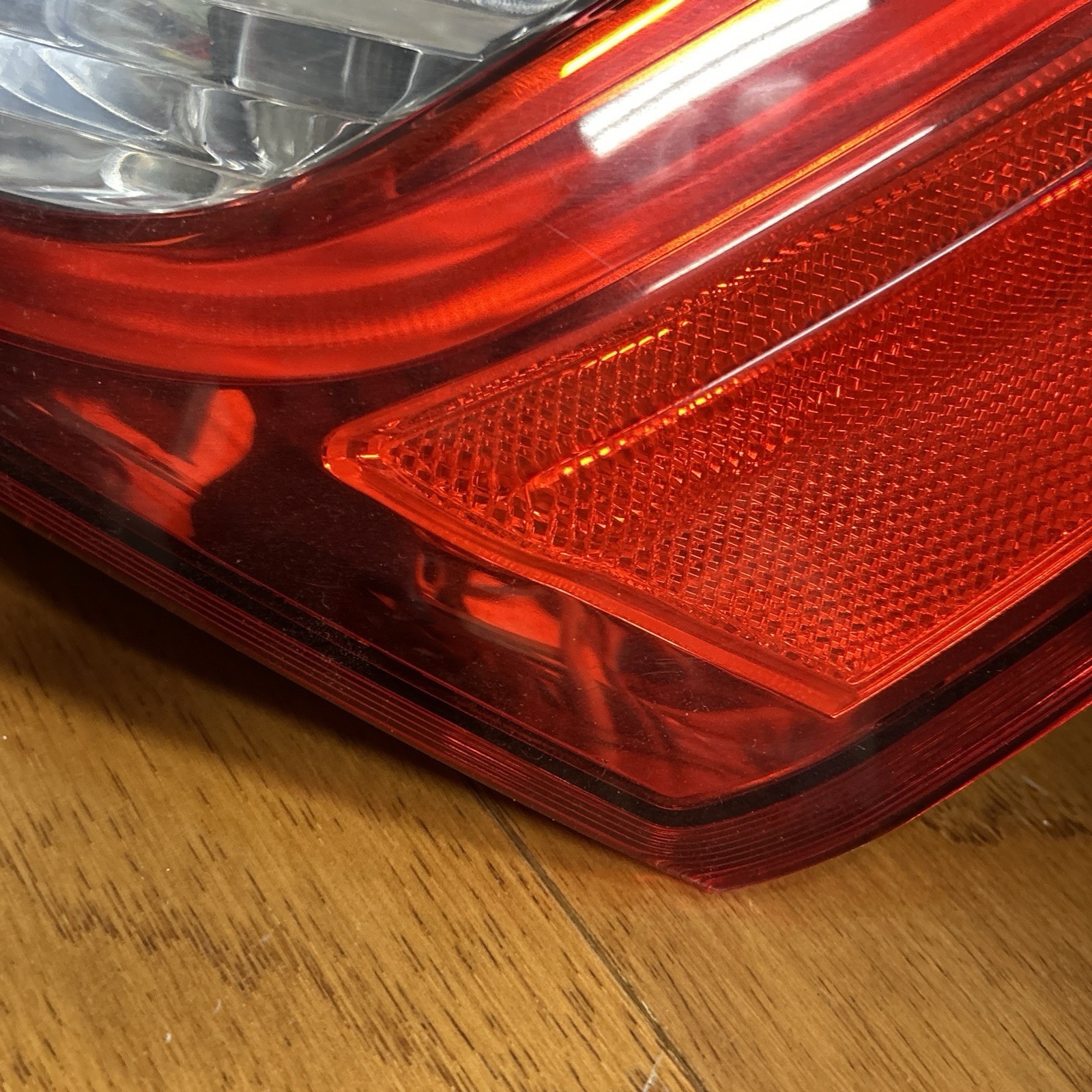 2014 2015 2016 2017 2018 2019 Maserati Ghibli Tail Light Right Passenger OEM LED