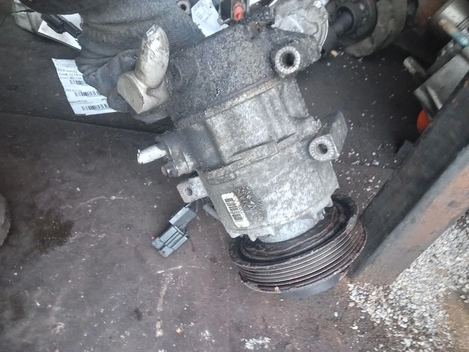 Used A/C Compressor fits: 2015 Hyundai Veloster 1.6 Grade A Foto 3 de 4