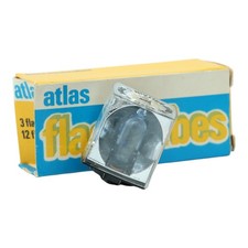 Atlas Flashcube Universal Flash Cubes 3 Pcs Flash Bulb ORIGINAL PACKAGING