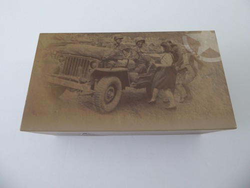 ATLAS EDITIONS 6690 024 PANHARD KEGRESSE P-16 MODEL TANK 1:43 SCALE - Picture 3 of 3