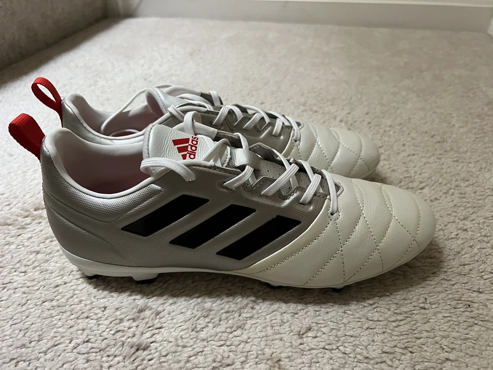 Women Size 10- adidas Ace 17.3 FG Silver and White - Image 4 of 4