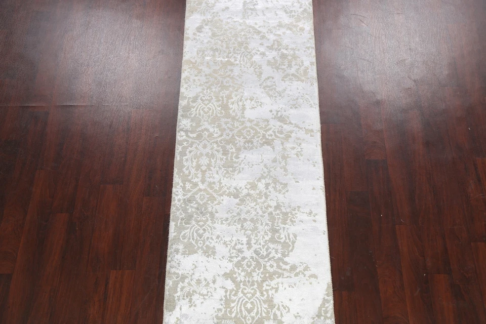 Versace Design Art & Craft SILVER/ BEIGE Runner Rug Wool/ Silk Hand-knotted 3x10 - Image 3 of 4