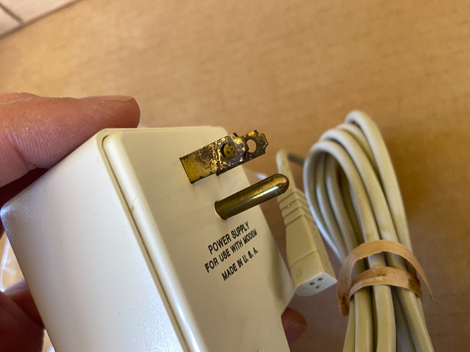 Plug Moden Apple AC Adapter for Modem 825-0622-B Wall Plug 8 VAC 1A USA Made (Qty ...