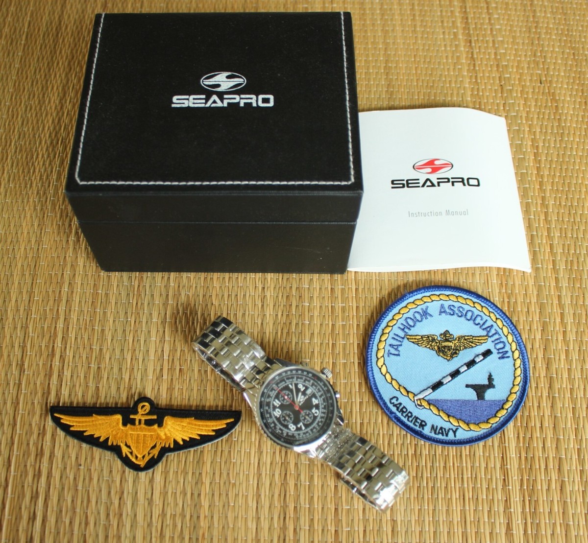 NOS TAILHOOK ASSN NAVAL CARRIER MILITARY AVIATOR PILOT WATCH + BOX