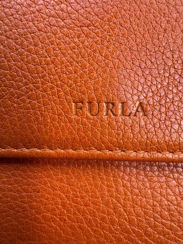 FURLA 7.5" LEATHER MULTILAYER WALLET - Picture 4 of 21