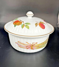 Royal Worcester Evesham Gold Rim Fluted Casserole Lid England 1.5 Qt. Near Mint