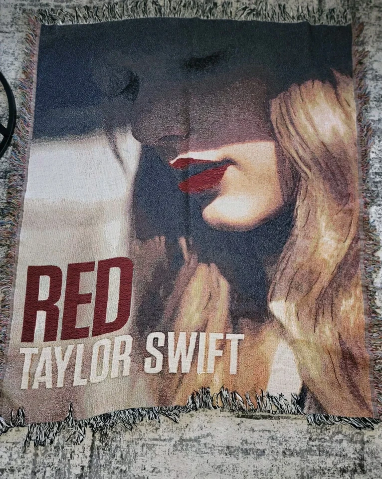 Taylor Swift 2012 Rojo Gira de Conciertos Álbum Cubierta Tapiz Tejido Manta 50x60 Grea Foto 2 de 4