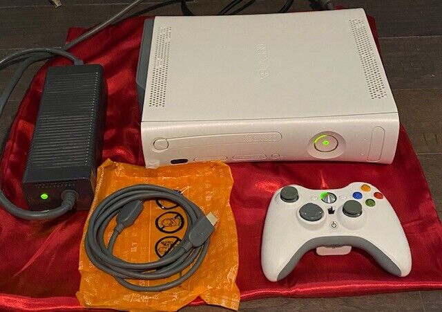 Microsoft Xbox 360 Game System HDMI Console 60GB