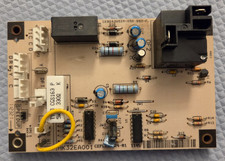 CARRIER BRYANT HK32EA001 DEFROST CONTROL BOARD CEPL130524-01 CEBD430524-05A USED