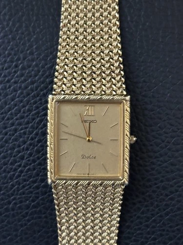 Vintage Seiko Dolce Watch Roman Gold Tank Quartz