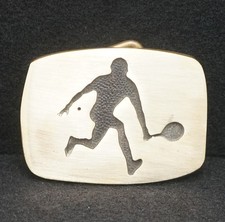 WA19101 VINTAGE 1978  TENNIS PLAYER  SOLID BRASS SPORTS BELT BUCKLE