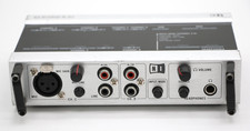 Native Instruments Audio 8 DJ Interface USB Audio Interface