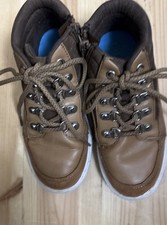 Cat And jack Boys 13 Brown Boots. Zip And Laced.