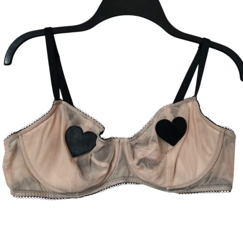 Victorias Secret DREAM ANGELS Push-Up Bra Without Padding Faux Leather Heart 38C