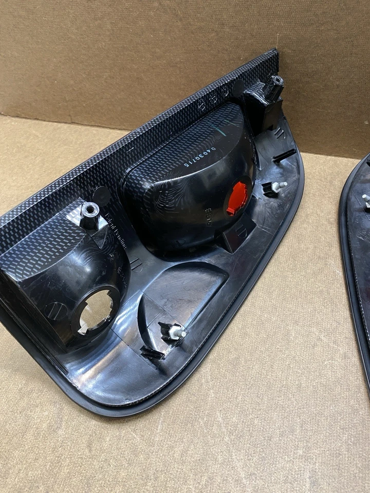 Tail Lights 97-04 FORD F-SERIES  LENS BRAKE TURN TYC-5543 - Image 4 of 4
