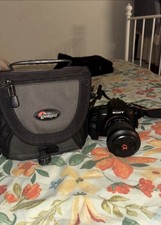 Sony Alpha A200 10.2MP Digital SLR Camera - Black (Kit with 18-70mm Lens)