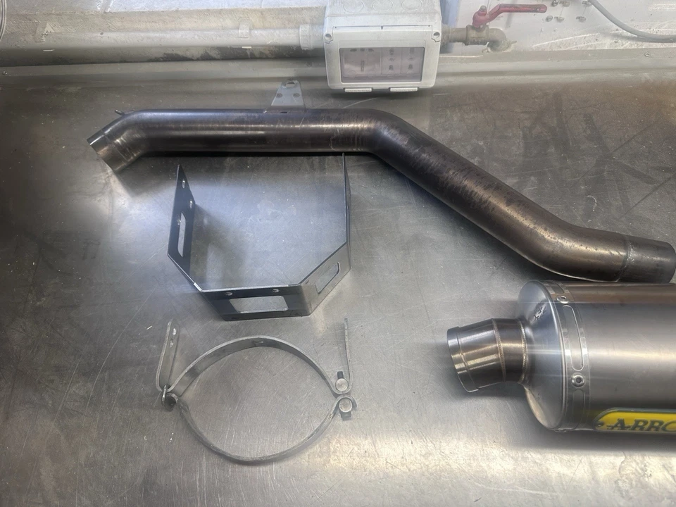 Scarico Arrow Kawasaki Ninja Race-Tech Alluminio Per ZX-6R ZX-6RR 636 2005-2006 - Immagine 3 di 4