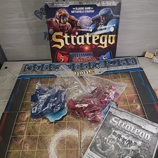 Stratego Classic Board Game of Battlefield Strategy Patch Games 2013 COMPLETE