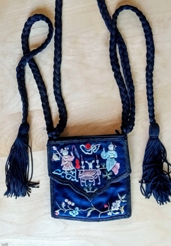 FREE SHIP Vintage Embroidered Chinese Change Satin Purse Cross Body/Shoulder Foto 2 de 4
