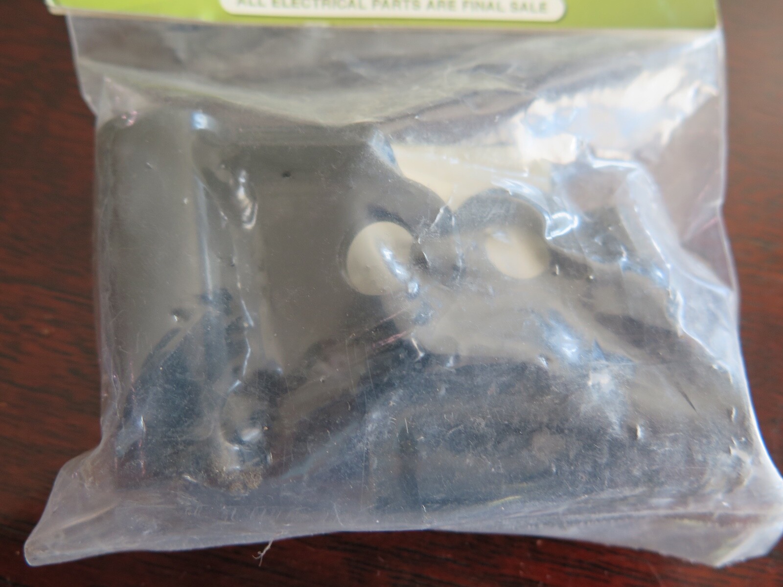 NOS Outside Distributing L/R Bracket Spindle 16-0713 (8C-1)