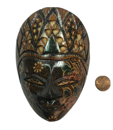 Indonesian Art Hand Painted & Carved Wood Batic Mask Java Wall Art 5"H Decor Art - Afbeelding 1 van 3