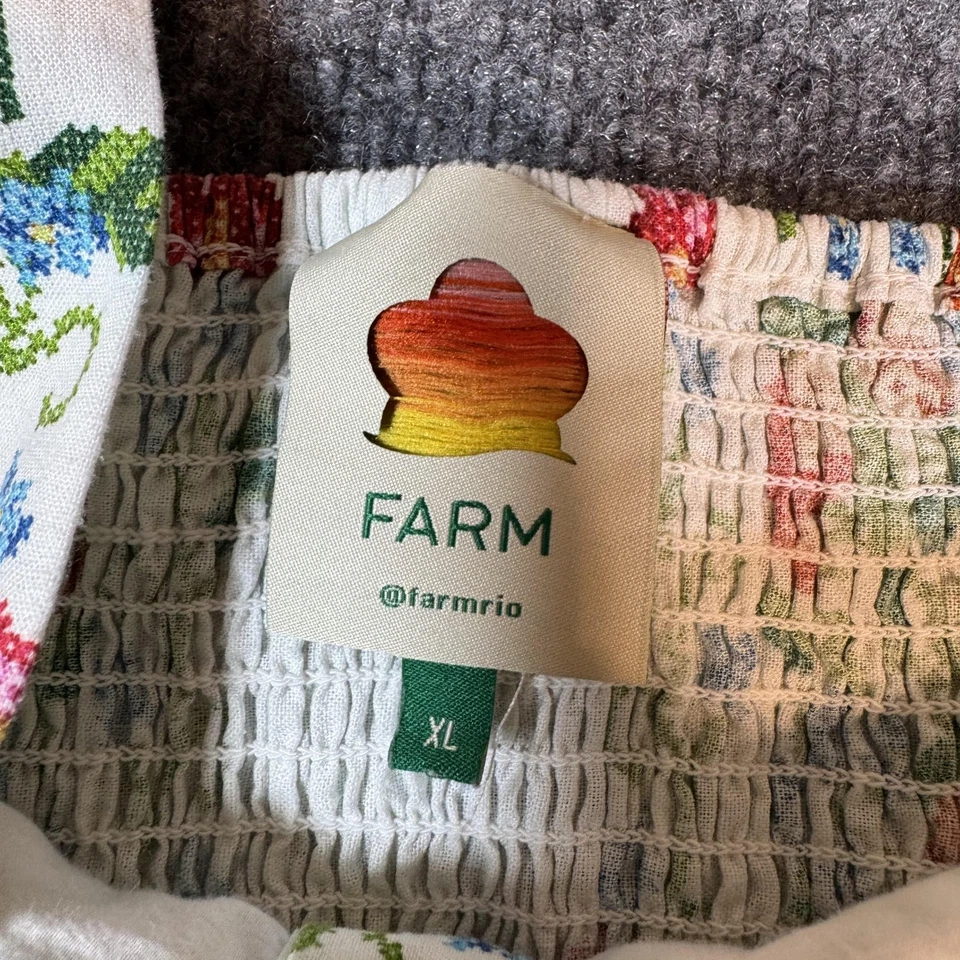 Mameluco Farm Rio para mujer extra grande blanco floral con cinturón tropical romance Foto 3 de 4