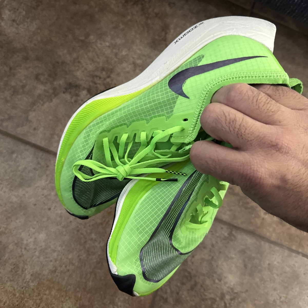 Nike ZoomX Vaporfly NEXT% Electric Green Black - Men 6.5/Women 8