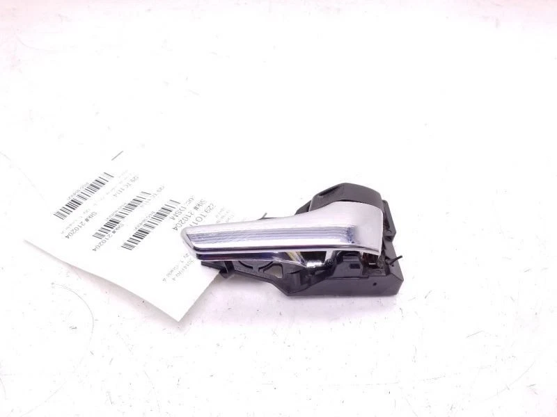 Toyota RAV4 2014 lado del pasajero conjunto de manija de puerta interior delantera  Foto 2 de 4