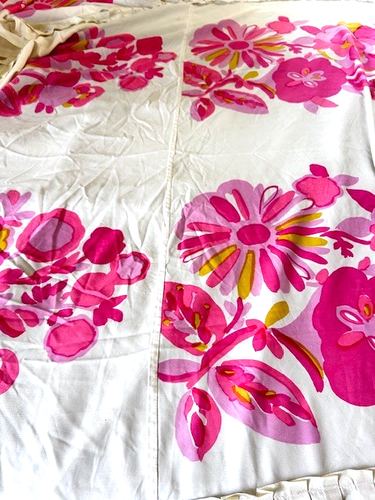 Bedspread Coverlet Handmade Vtg Full Cream Pink Purple Floral Wide Drop Ruffle - Picture 14 of 14