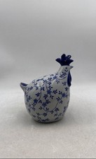 Home Decorative White Blue Floral Free Standing Chicken Rooster Figurine
