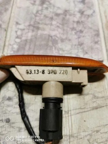 BMW 3 Touring E46 Kotflügelblinker vorne rechts 63138370720 2.00 18207455