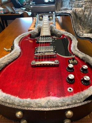 Epiphone SG G-400 MIK 2002 Factory Hard case, Pro setup, new strings no regret s