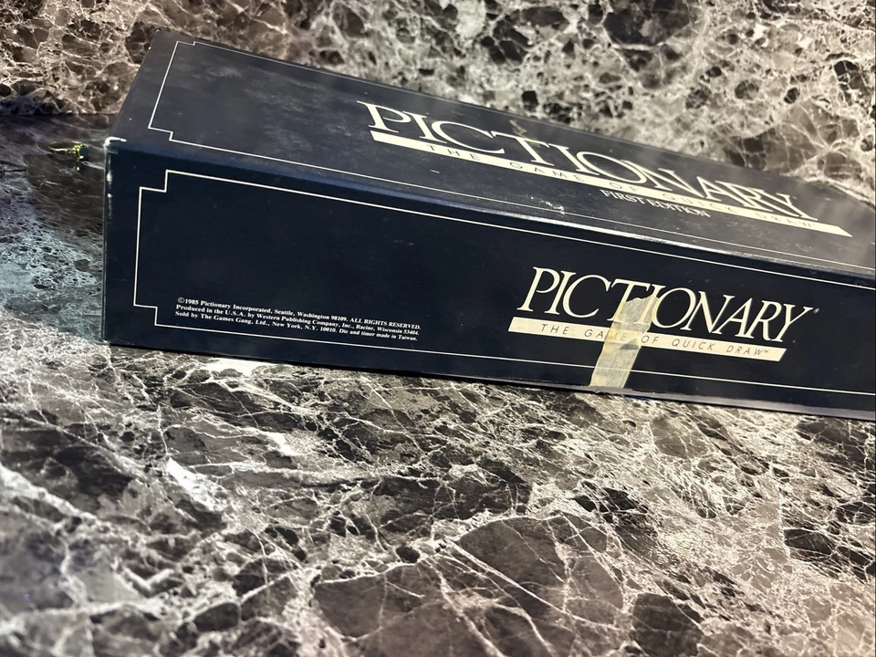 Pictionary Board Game First Edition 1985 Vintage Complete Set - Image 2 of 4