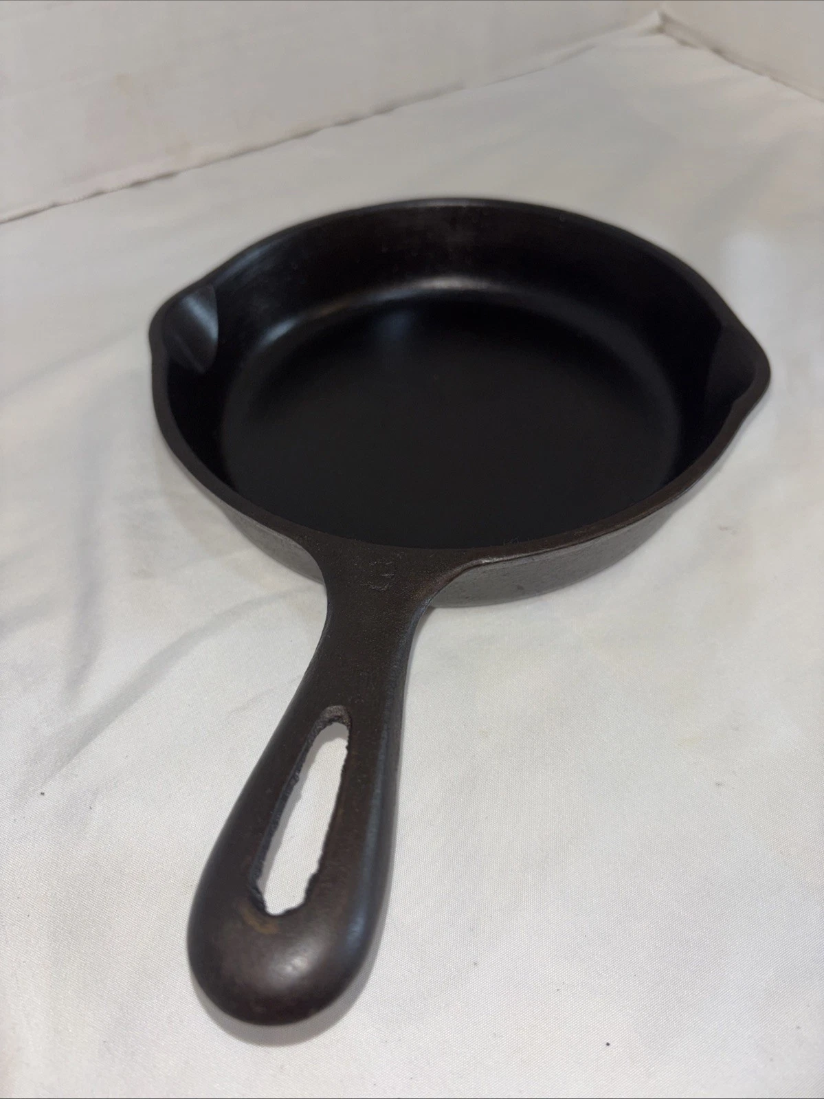 SEASONED Vintage Unmarked Wagner #3 Cast Iron 6 1/2 Inch Skillet FULLY RESTORED