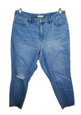 Ava  Viv Crop Jeans Womens 18W High Rise Medium Wash Blue Raw Hem Distressed