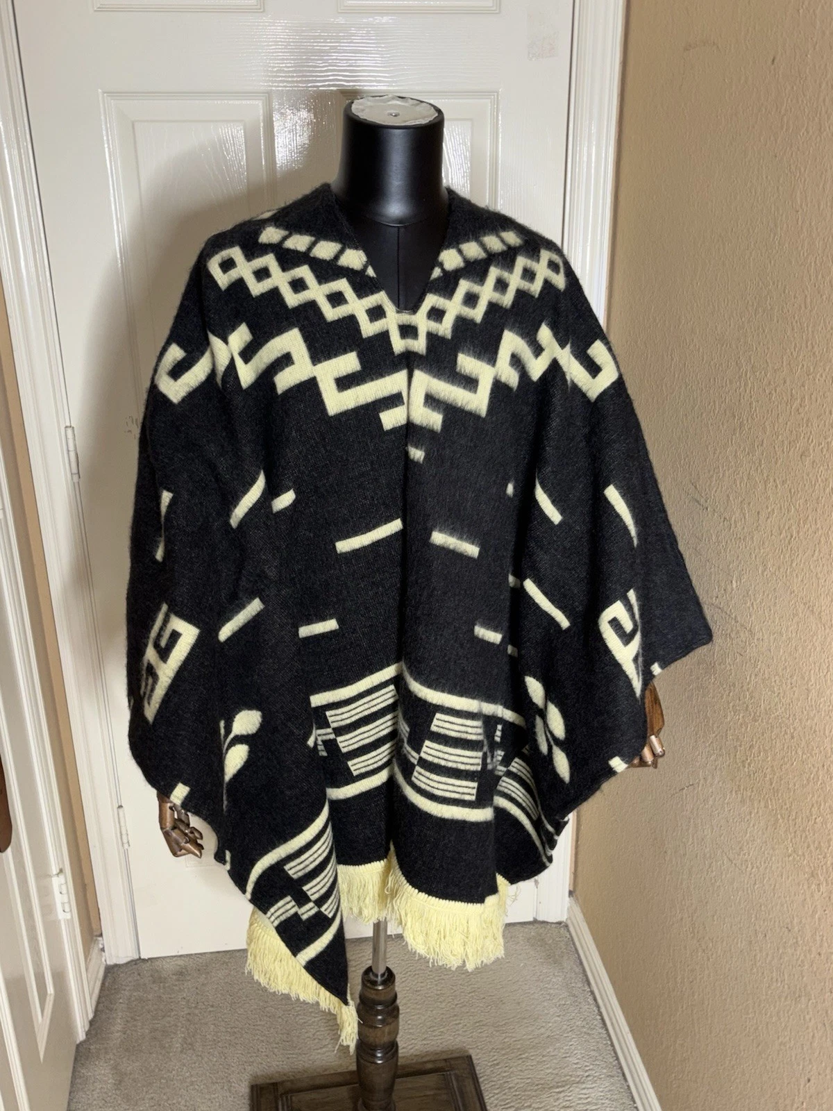 Davlina Western Film Inspired Alpaca Wool Poncho: Charcoal/Cream Reversible OS