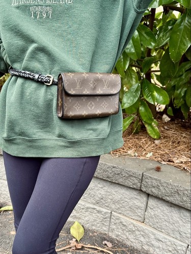 Louis Vuitton Florentine Belt Bag 