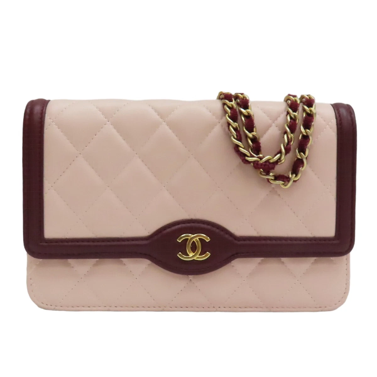 chanel wallet on chain used