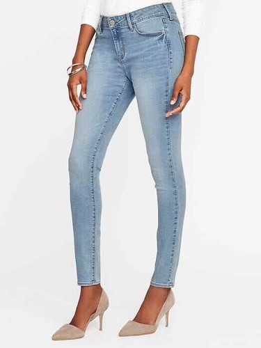 Old Navy Rockstar 24/7 stretch jeans 