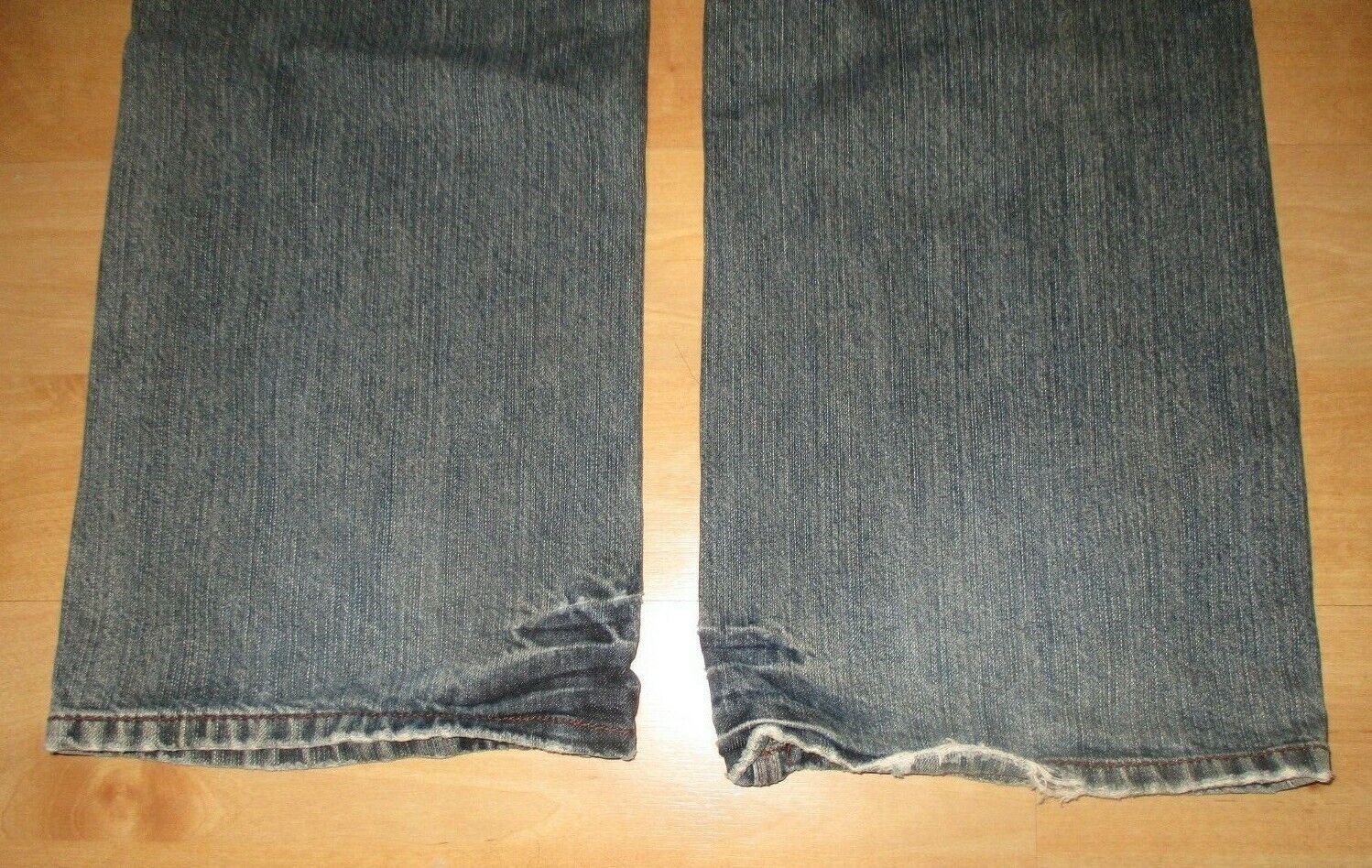 Baileys Point Premium Denim Boot Cut Jeans Size 32 x 34 Embroidered Flap Pockets
