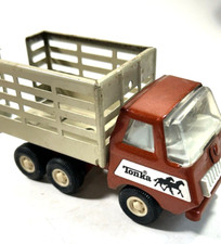 Vintage Tonka Stake Cattle Horse Livestock or Hay Truck Red and Cream  5040 AA
