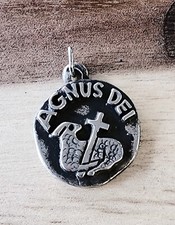 Retired James Avery Agnus Dei Lamb of God Pendant Medallion Unisex Circa 1973