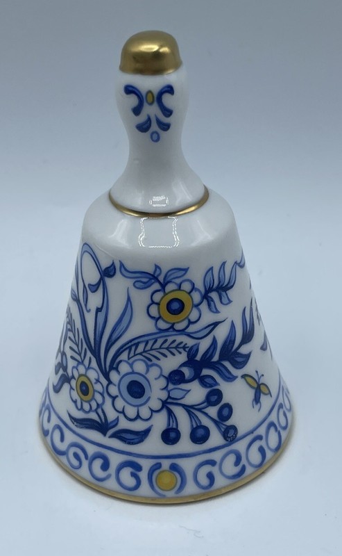 Vintage Franklin Mint Bell - Delft "Treasury of Bells" Porcelain White&Blue