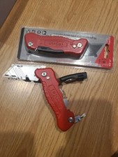 M&R Folding Utility Knife Quick Change Box Cu...