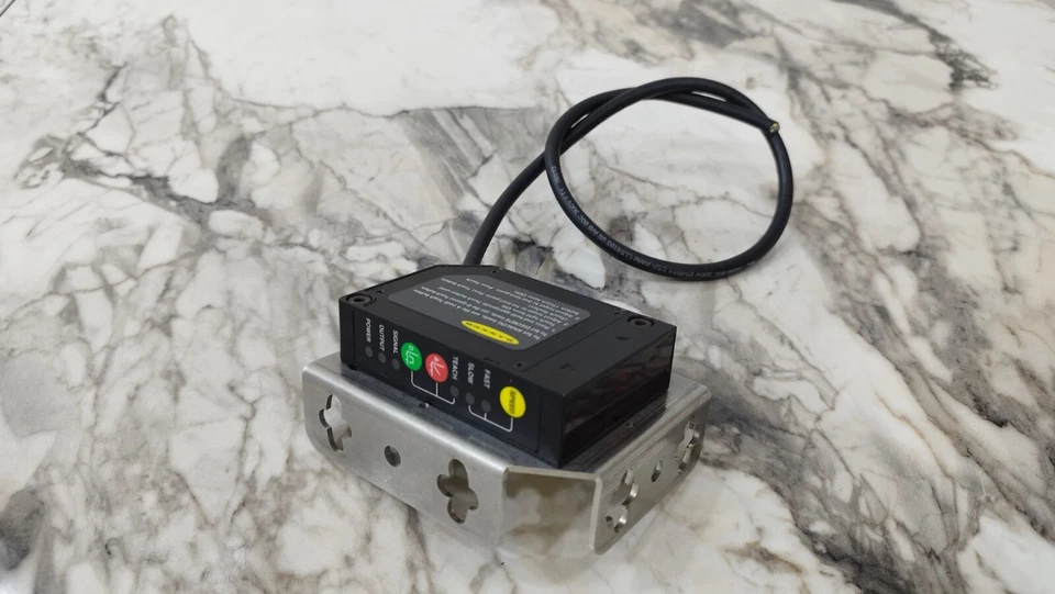 ✅Banner Engineering LG5B65PI Laser Displacement Sensor🔥Fast DHL/EMS Shipping🔥✅ - Image 2 of 4